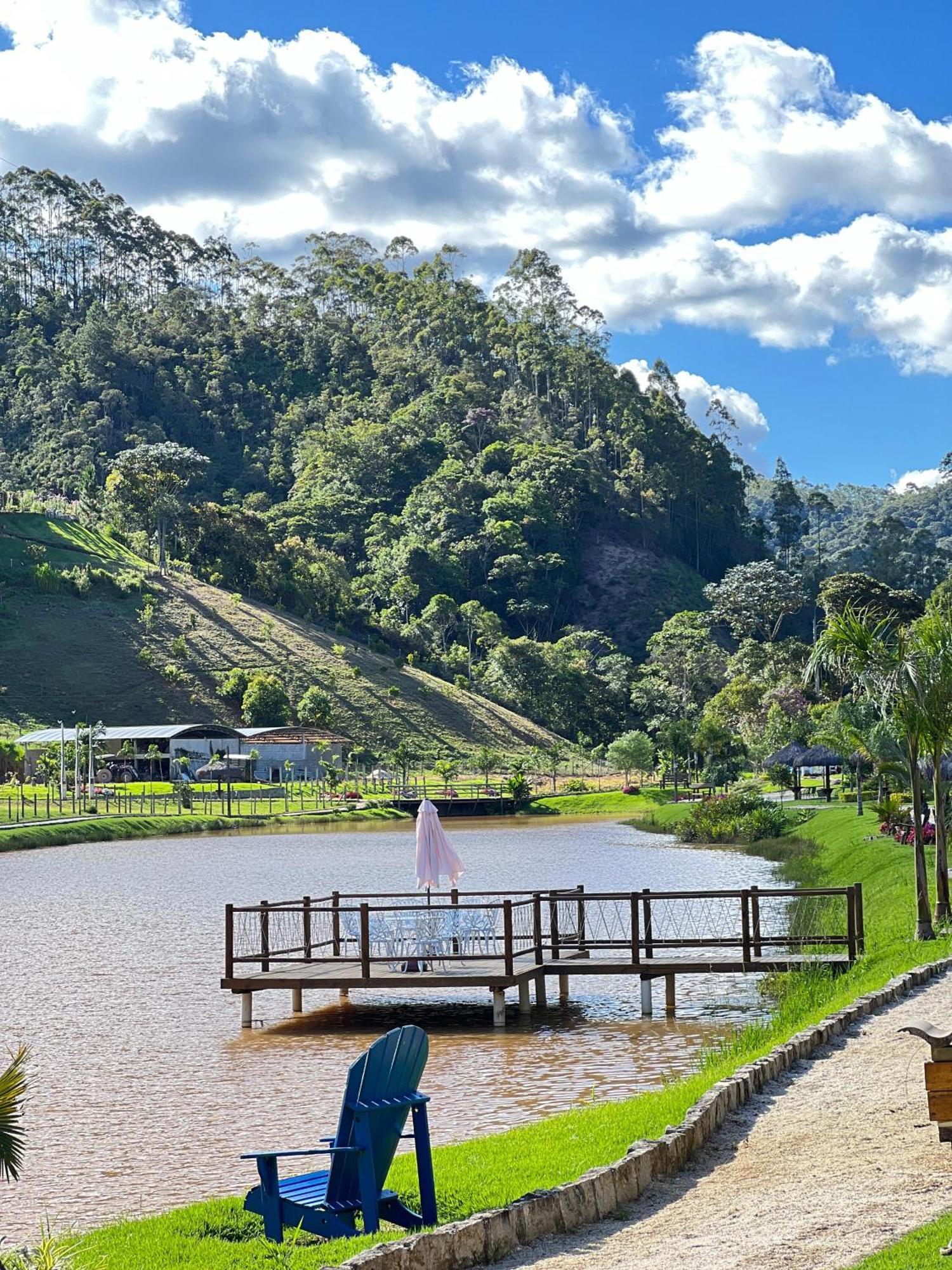 Terras Claras Pousada E Lazer Alfredo Chaves Exteriér fotografie