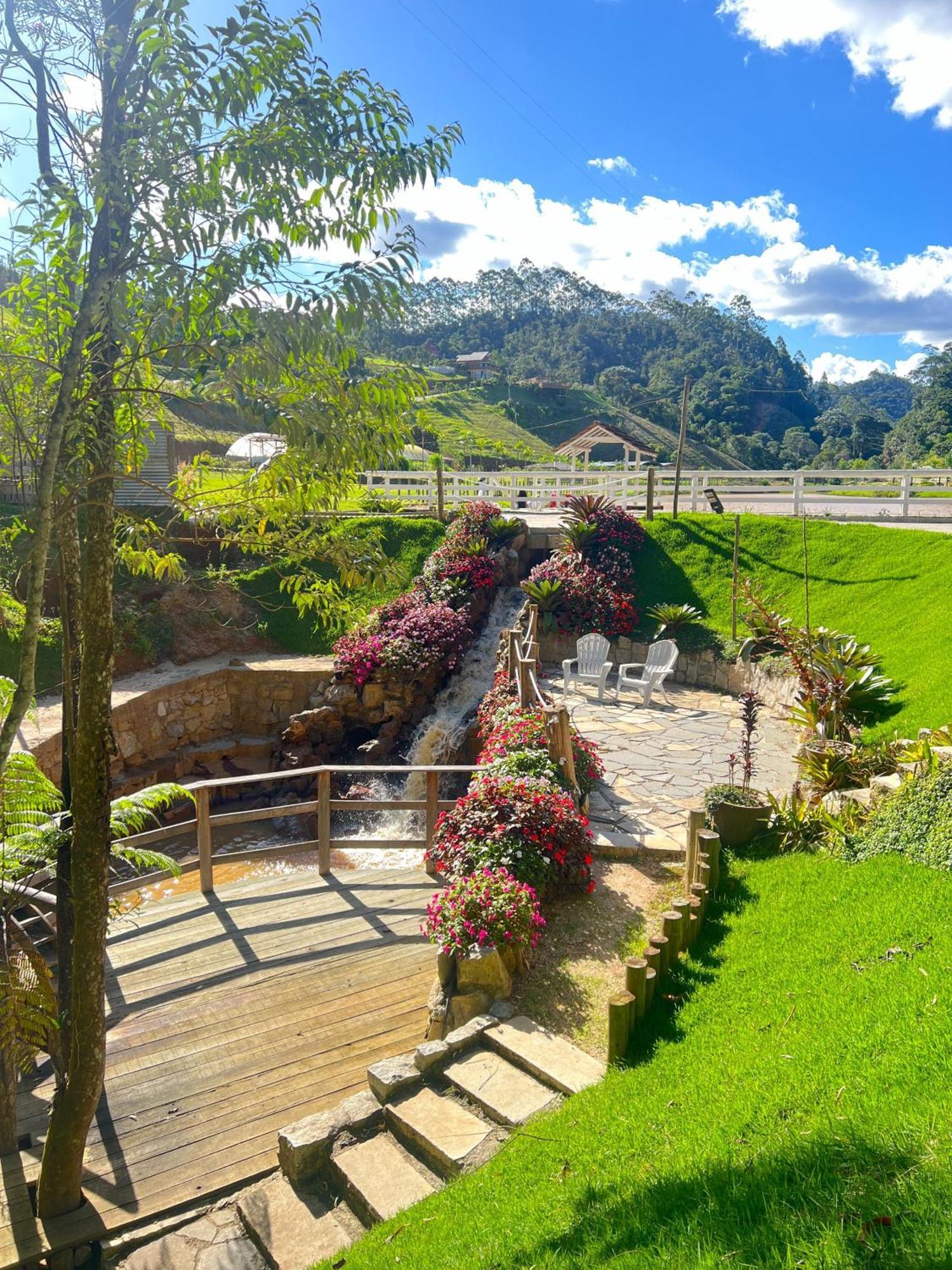 Terras Claras Pousada E Lazer Alfredo Chaves Exteriér fotografie